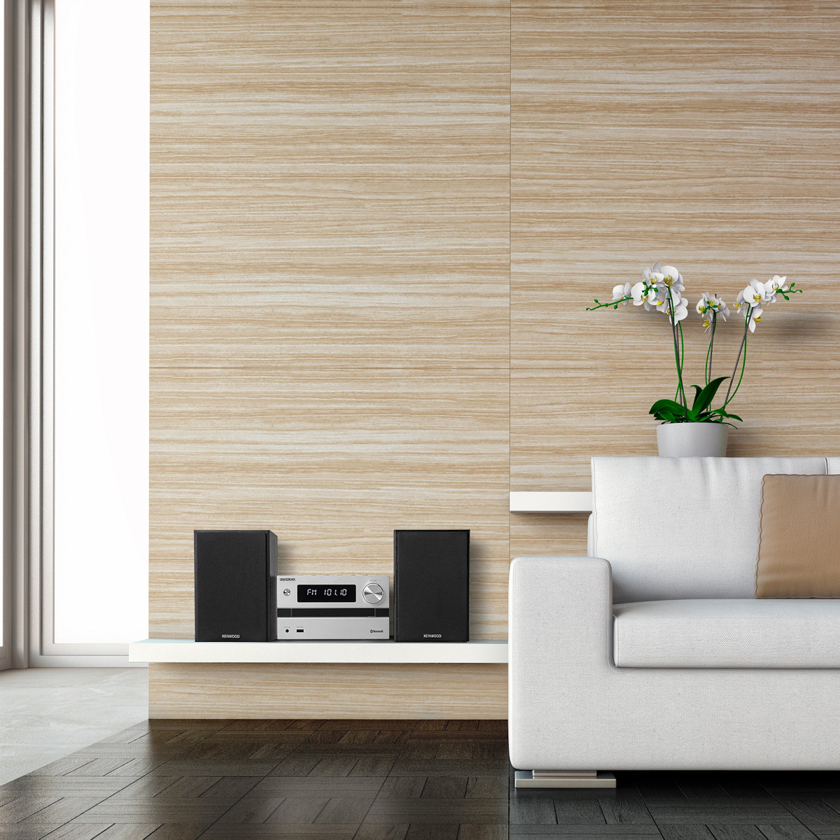 Micro impianto hi-fi stereo potente e compatto, modello Kenwood M-718BT. Vista del posizionamento in soggiorno.